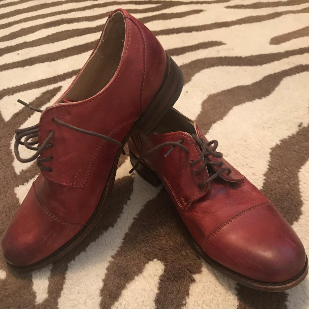 Frye Oxfords